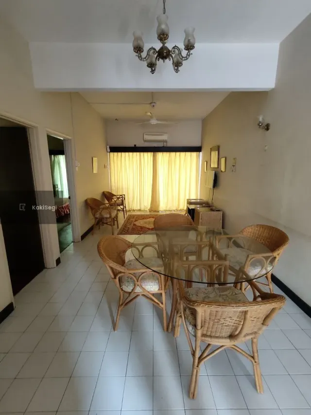 Jalan kaki saja ke Blue Lagoon & Pantai PD. Bawah RM200k!!!