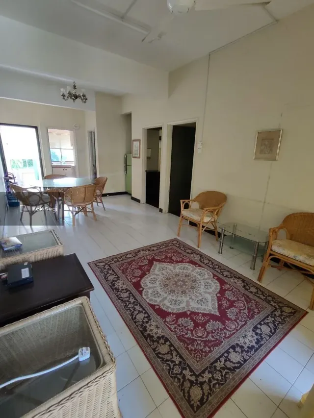 Jalan kaki saja ke Blue Lagoon & Pantai PD. Bawah RM200k!!!