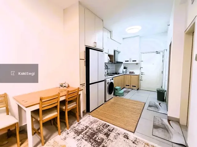 CANTIK-FREEHOLD-BWH 300K - Residensi Rimbun, Kajang