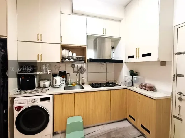 CANTIK-FREEHOLD-BWH 300K - Residensi Rimbun, Kajang