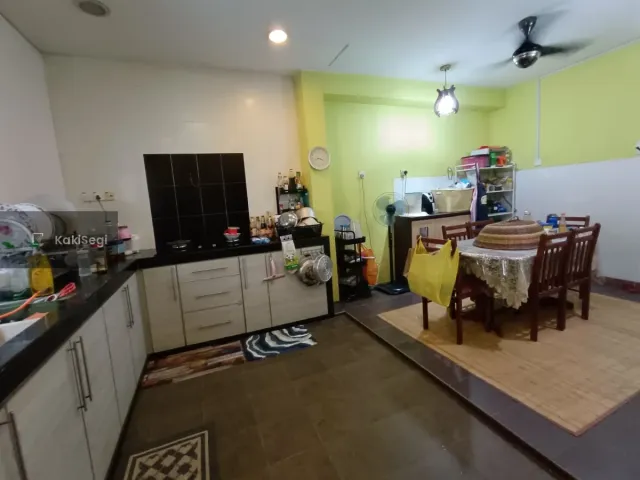 2.5 Storey Taman Equine, Seri Kembangan