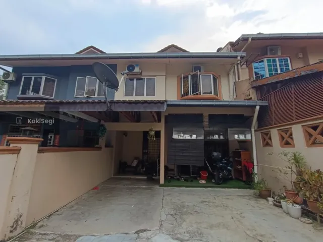 2.5 Storey Taman Equine, Seri Kembangan
