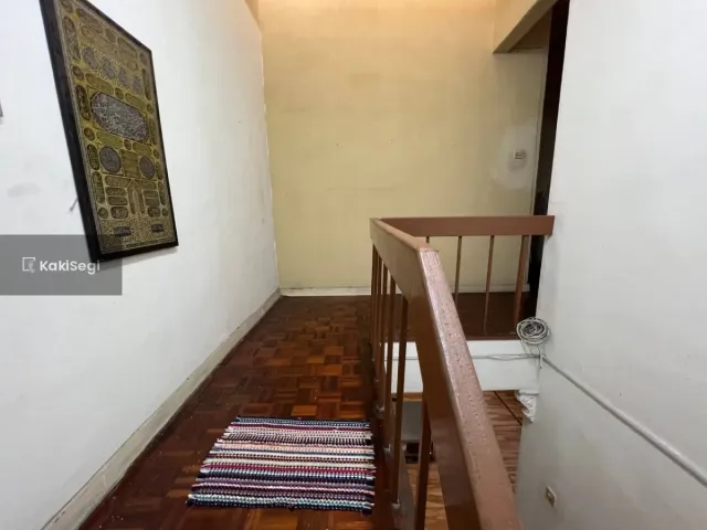 Impian Keluarga Tercapai! Rumah Freehold 2 Tingkat di SS3 Kelana Jaya – Luas & Gated Guarded!