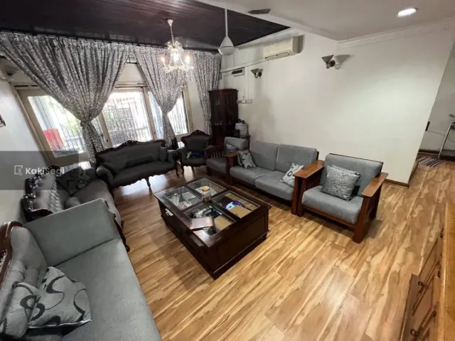 Impian Keluarga Tercapai! Rumah Freehold 2 Tingkat di SS3 Kelana Jaya – Luas & Gated Guarded!