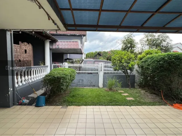 Impian Keluarga Tercapai! Rumah Freehold 2 Tingkat di SS3 Kelana Jaya – Luas & Gated Guarded!
