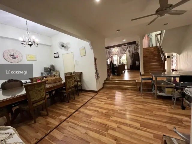 Impian Keluarga Tercapai! Rumah Freehold 2 Tingkat di SS3 Kelana Jaya – Luas & Gated Guarded!
