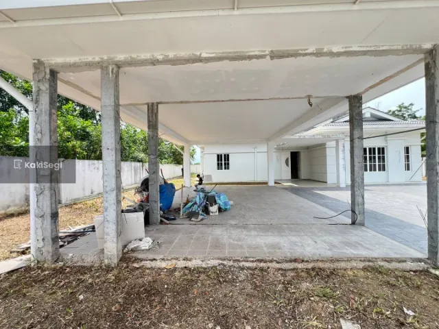"Bungalow Baru Facing Open @ Bukit Mahkota Kajang: Tanah 8,000sqft & Private Pool Menanti Anda!"