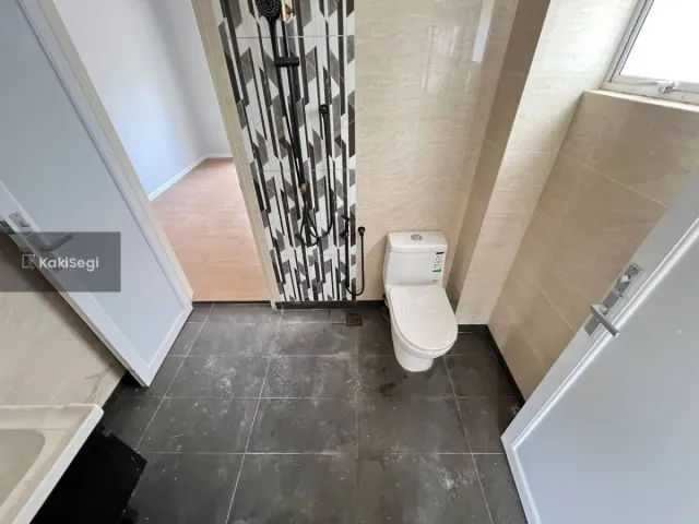 "Bungalow Baru Facing Open @ Bukit Mahkota Kajang: Tanah 8,000sqft & Private Pool Menanti Anda!"