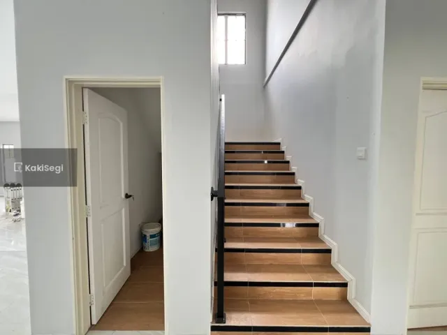 "Bungalow Baru Facing Open @ Bukit Mahkota Kajang: Tanah 8,000sqft & Private Pool Menanti Anda!"