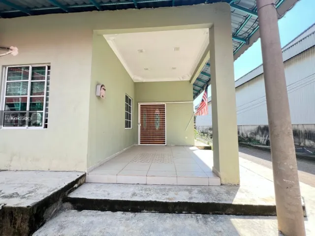 "Impian Rumah Setingkat Luas Jadi Kenyataan! Bungalow Cantik di Kampung Sri Gombak Indah, Batu Caves – Harga RM750k Nego, Ruang Maksimum Untuk Keluarga!"