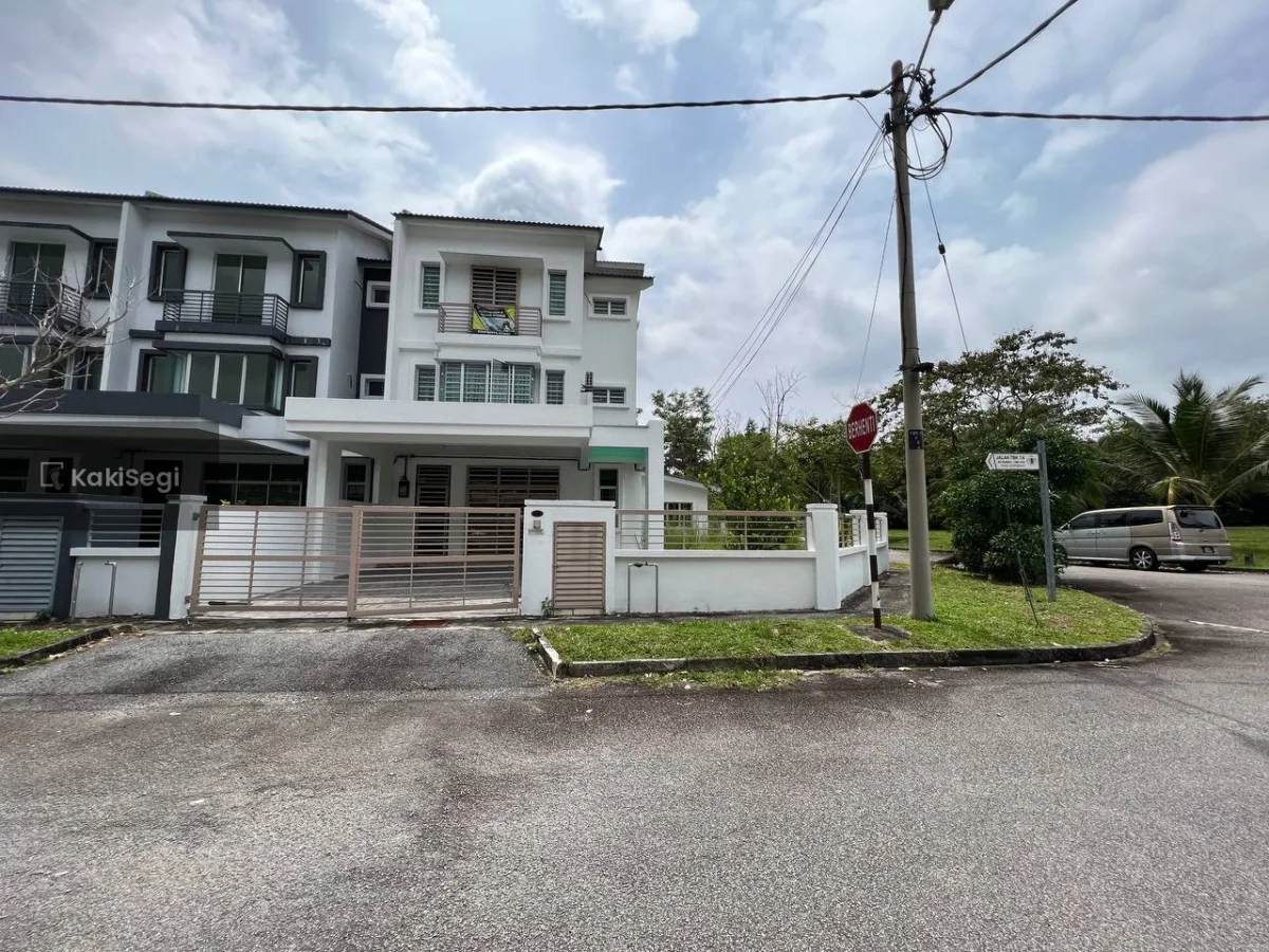 Ruginya Lepas Peluang! Rumah Corner Lot Kepayang Heights Seremban Below MV RM150k