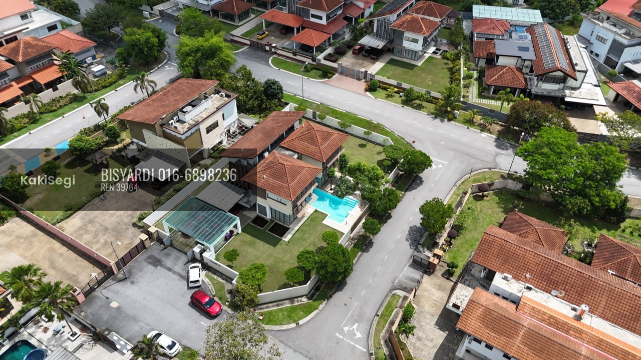 Stres Cari Rumah Luas? Banglo Corner Lot Ada Kolam Renang di Bukit Mahkota Kajang Ini Jawapannya! (Freehold & Gated)