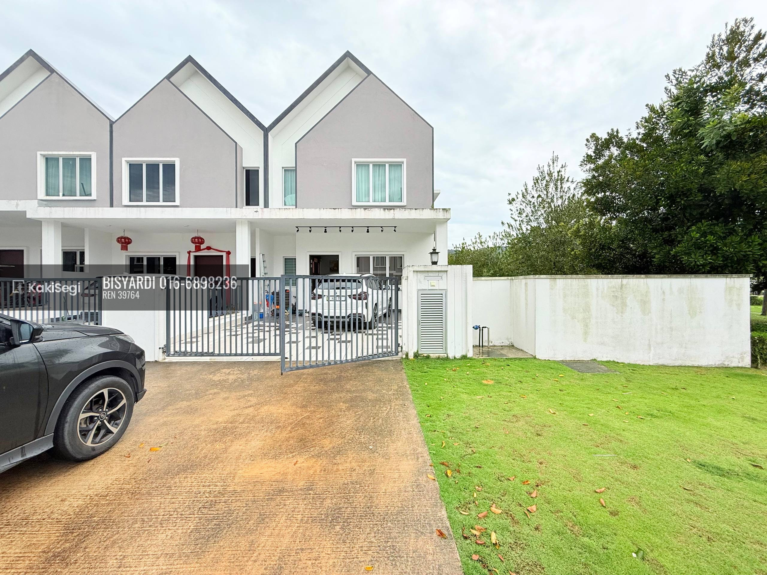 Rugi Lepas! Rumah Corner Lot Terbesar di Garden Homes Ebonylane Semenyih Untuk Dijual